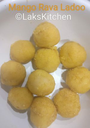 A picture of Mango Rava Ladoo.