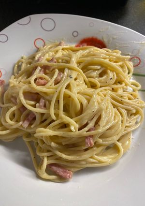 Una foto de Carbonara italiana