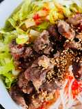 Bún Trộn Bò Ủ Áp Chảo & Xà Lách Romaine