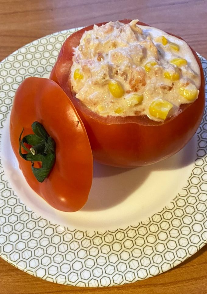 Una foto de Tomates rellenos (receta de verano)