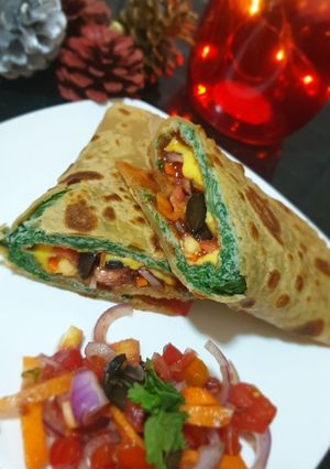 A picture of Egg Paratha Salad Roll.