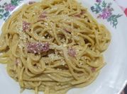 Gambar spageti carbonara bacon