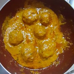 A picture of Kashmiri Dum aloo.