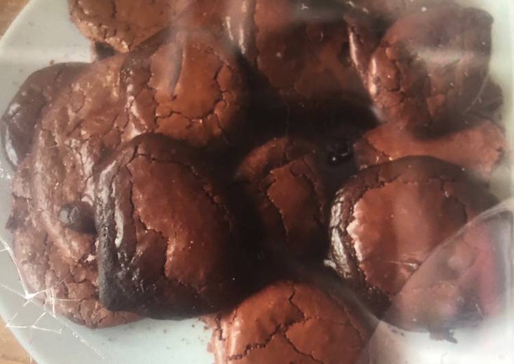 Flourless chocolate cookies
