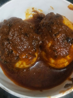 காரசாரமான 10 நிமிட முட்டை மசாலா(egg masala recipe in tamil) செய்முறை முக்கிய புகைப்படம்