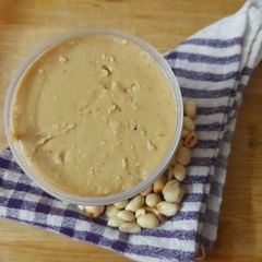 A picture of Homemade Peanut butter.