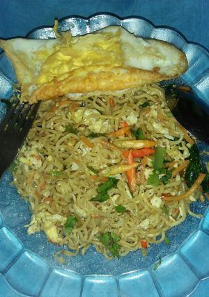 Foto resep Mie Goreng Pedas Simpel