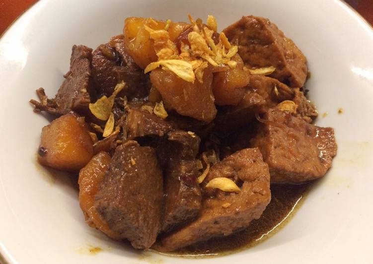 Resep Semur Daging Rempah #BikinRamadanBerkesan, Lezat