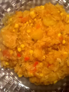 Una foto de Arroz con pollo reciclado