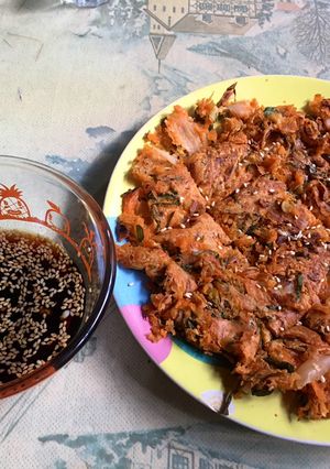 รูปของ พิซซ่ากิมจิ (kimchi jeon)