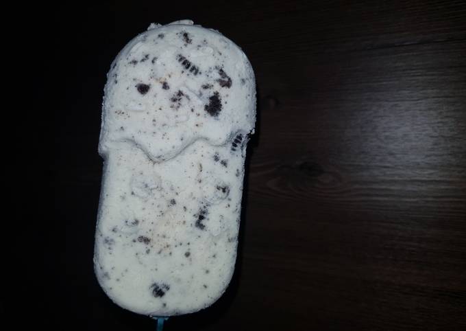 Helado de Crema y Oreo en palitos 💣
