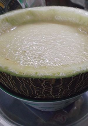 A picture of Melon Gazpacho.