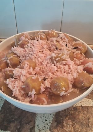 Una foto de Compotas de duraznos con arroz 🍑🍑🍚