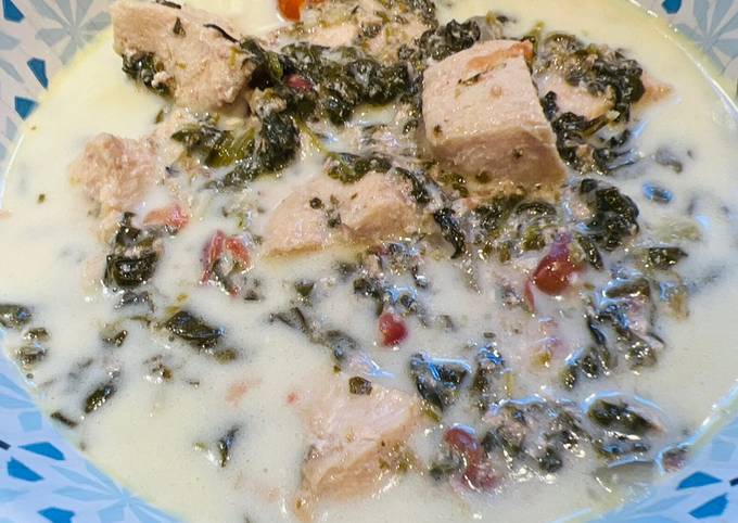 Crockpot Creamy Spinach Chicken 🐔Soup 🥣