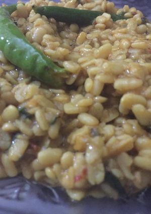 A picture of Daal Mash.