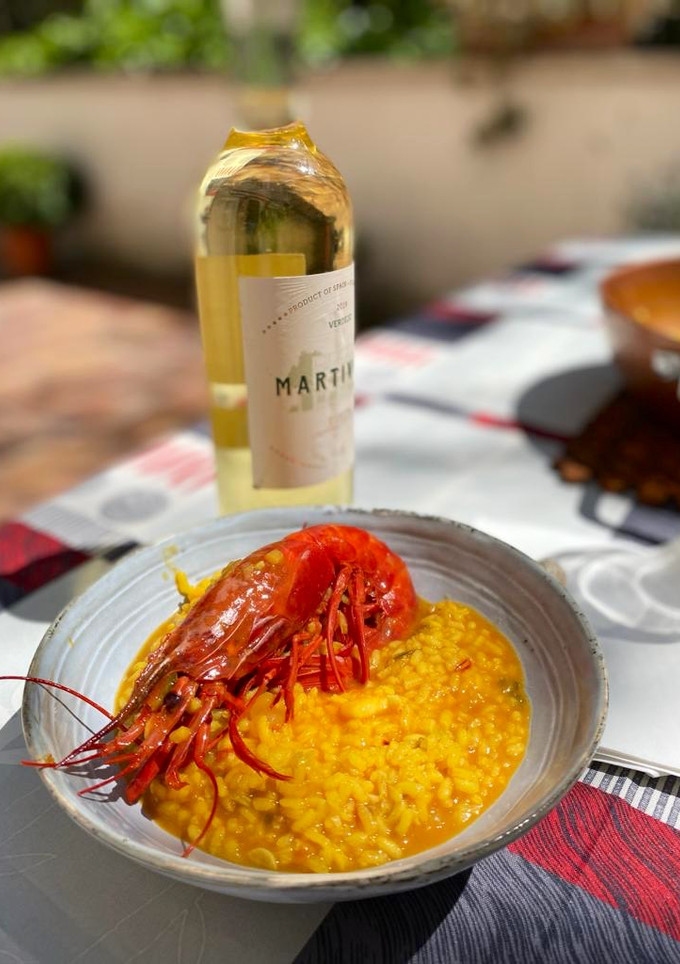 Una foto de Arroz caldoso de carabineros 🦐🦐🦐