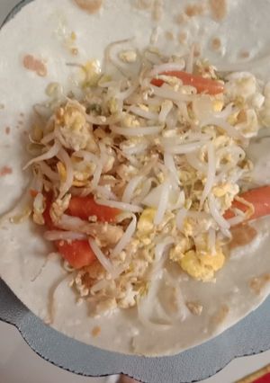 Foto resep Shakshouka egg (telur orak arik sayur dan tortilla)