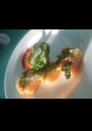 ढोकला (dhokla recipe in Hindi) रेसिपी मुख्य फोटो
