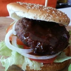 A picture of Beef burger #authormarathon#.