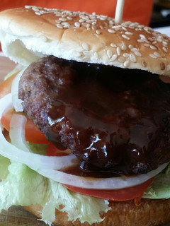 A picture of Beef burger #authormarathon#.