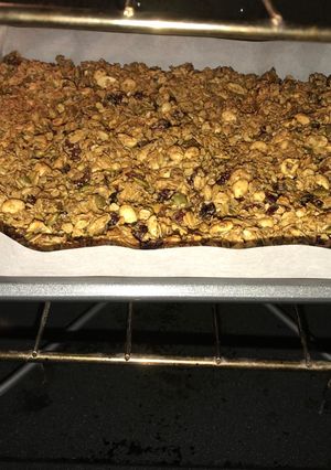 A picture of Granola.