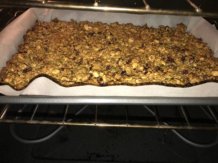 Easy Steps to Prepare Recipes Granola the Awesome  Delicious.