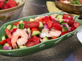Fresh & Easy Shrimp Salad with Lemon, Red Wine Vinegar, & Dill Dressing