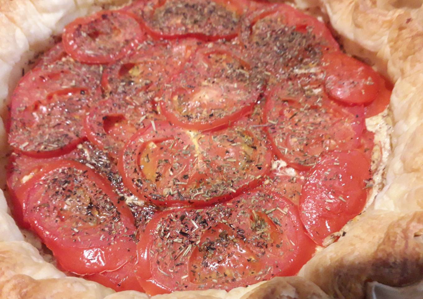 Tarte à la tomate (recette végétarienne)