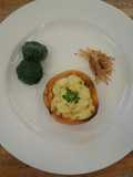Morrón relleno con timbal de espinaca