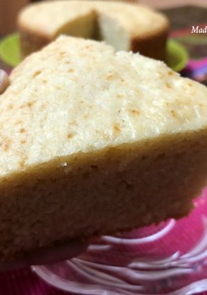 A picture of Eggless Vanilla Curd Cake – In Pressure Cooker.