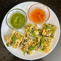 Jowar Ka Dhokla { gluten-free } A picture of Jowar Ka Dhokla { gluten-free }.