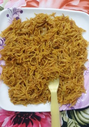 A picture of Namkeen seviyan.