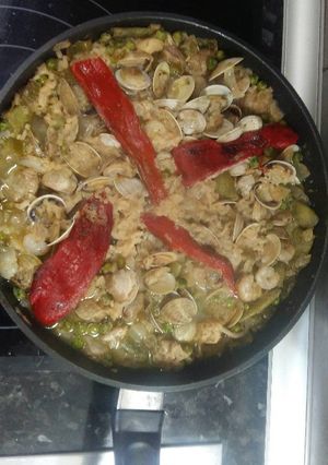 Una foto de Arroz con Jibia, Gambas y Chirla