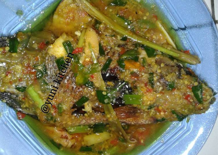 Ikan nila cobek asam pedas 🐟🐟