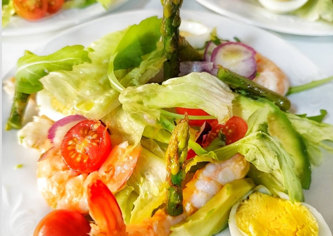 Ensalada fresca de langostinos