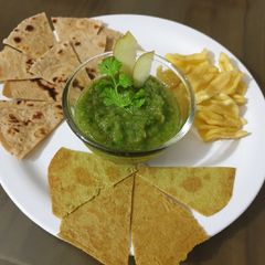 A picture of Spiced apple chutney.