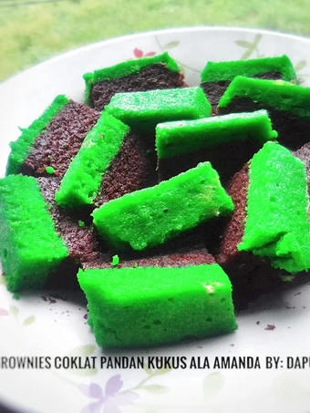 Langkah Mudah untuk Membuat Resep Brownies coklat pandan kukus ala Amanda yang Menggugah Selera Anti Ribet, Mantap
