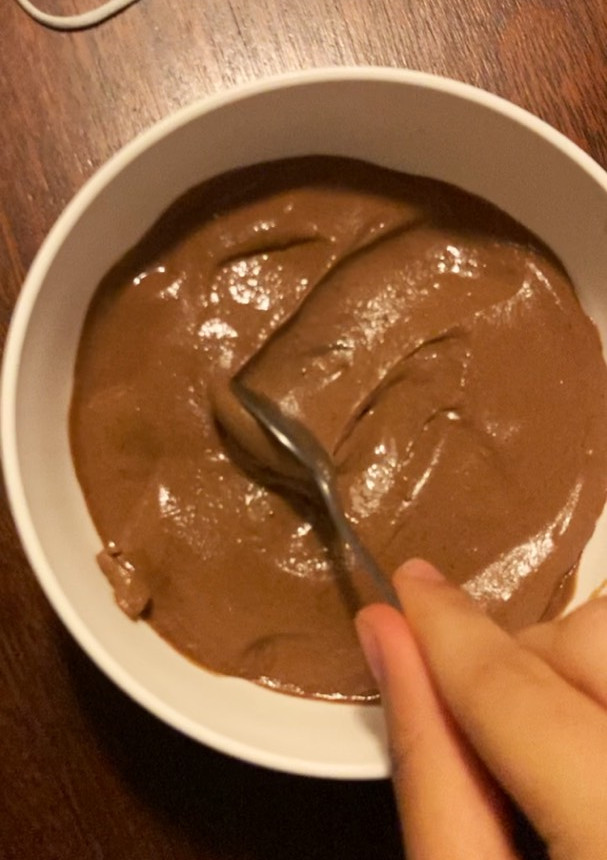 Una foto de Helado de chocolate y banana saludable🤎