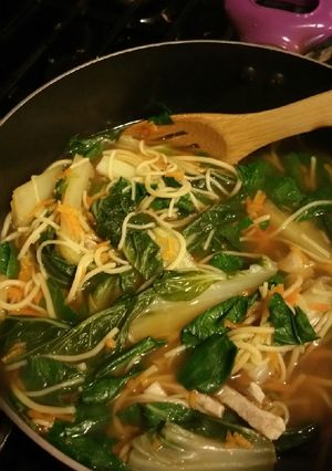 A picture of Chinese Noodle Soup.