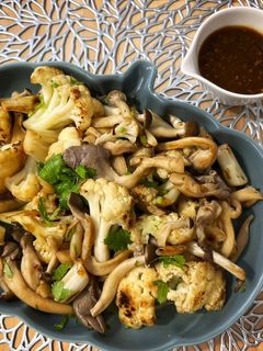 烤白花椰菜沙拉🥗 的食譜成品照片