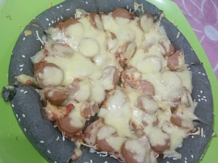 Anti Ribet, Buat Black Pizza Irit Anti Gagal