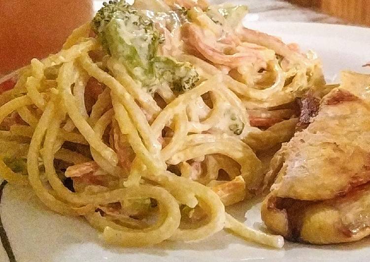 Spaghetti cremoso con verduras