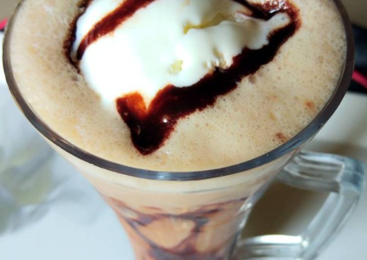 Easiest Way to Prepare Speedy Cold coffee with ice cream