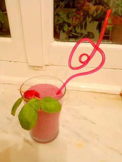 Φωτογραφία της συνταγής Smoothie φρούτων και μαστίχας !!!