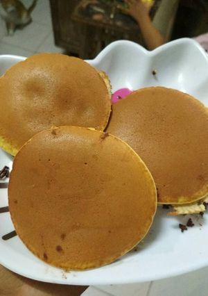 Foto resep Dorayaki Doraemon :)