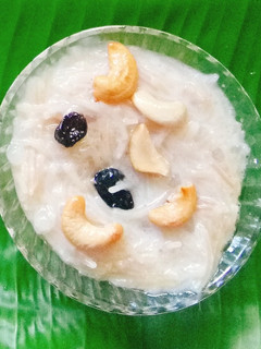 பால் பாயாசம் (Paal Payasam Recipe in Tamil) செய்முறை முக்கிய புகைப்படம்
