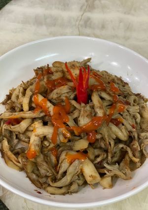 Hình của món Nấm bào ngư xào sả ớt.
