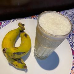 A picture of Banana milk shake.
