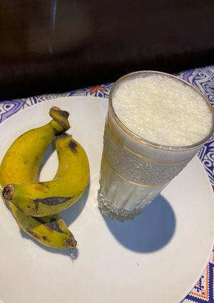 A picture of Banana milk shake.
