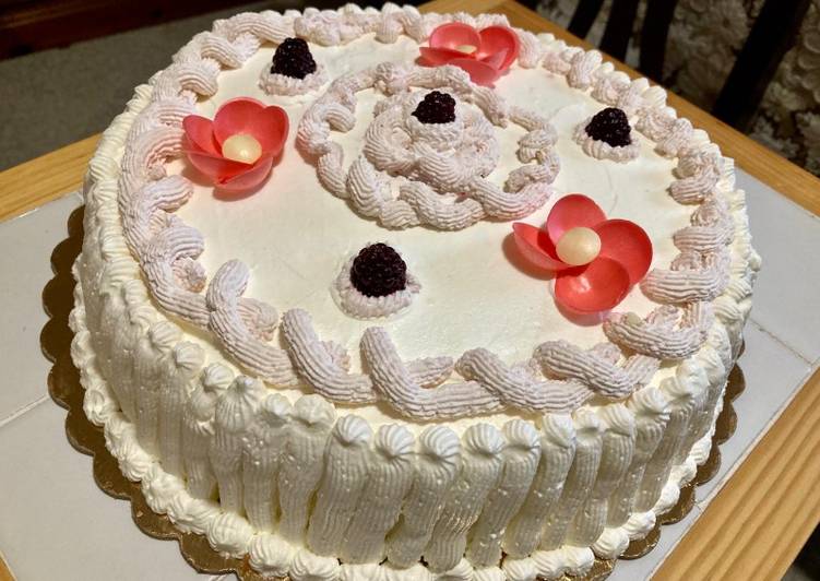 Steps to Prepare Award-winning Torta ai frutti di bosco